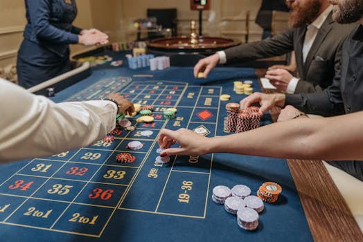 Winning Roulette: Martingale vs. Other Strategies Analyzed